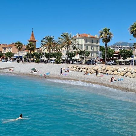 Studio De La Plage - Mer, Terrasse Et Garage Cagnes-sur-Mer Ngoại thất bức ảnh