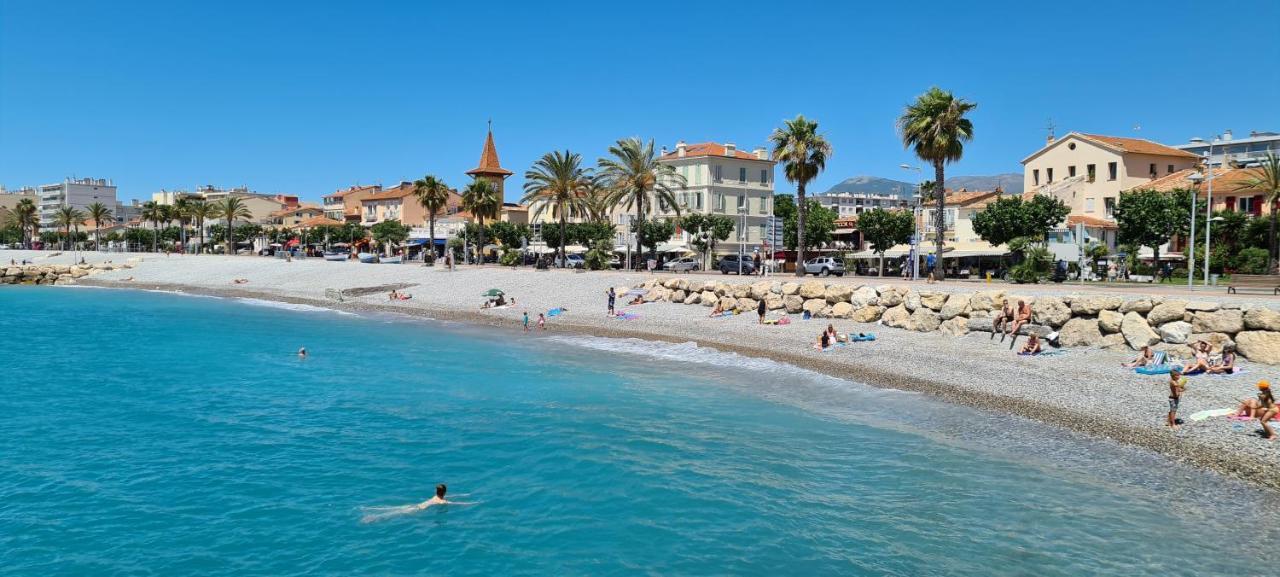 Studio De La Plage - Mer, Terrasse Et Garage Cagnes-sur-Mer Ngoại thất bức ảnh